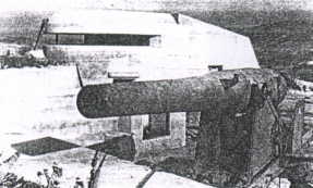 Malgrat la imatge no sigui de la millor qualitat, veurem un canó que si no és un Ordoñez s'assembla molt. Aquest instal·lat en el que encara és la bateria de Palamós.