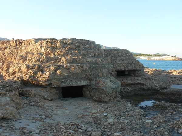 El bloc central del niu de metralladora us mostrarà un gran exemple de fortificació de costa en Guerra Civil.