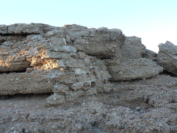 Petit fonament d'aquest primer castell.